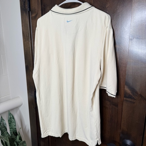 Vintage Nike Mens Polo Shirt in Light Beige and blue Size Large 1/4 zip collared - Picture 9 of 11